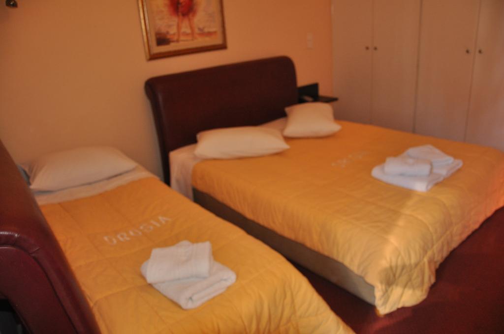 Hotel Drosia Messíni Eksteriør billede